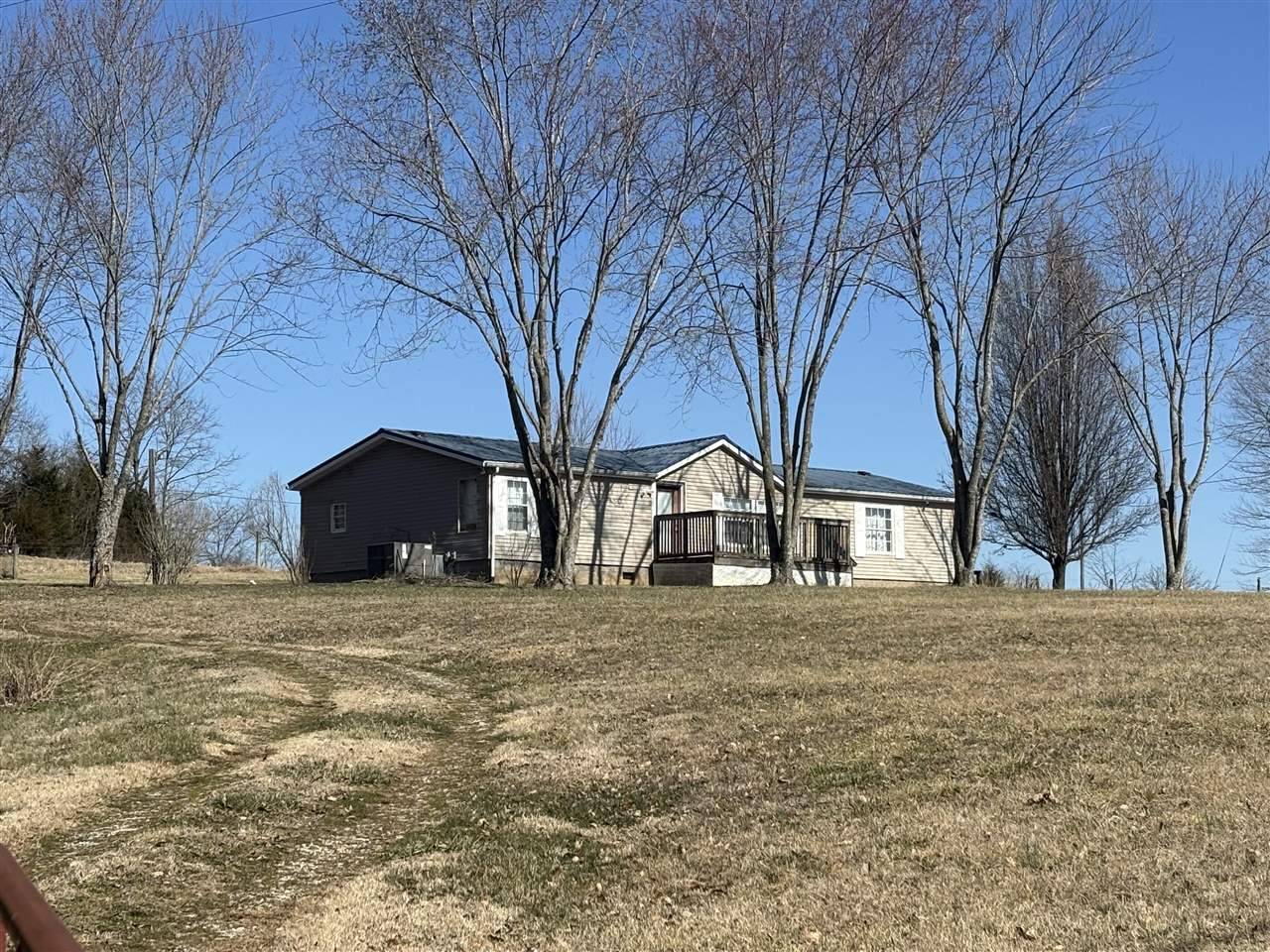 27289 Louisville Road, Cave City, KY 42127
