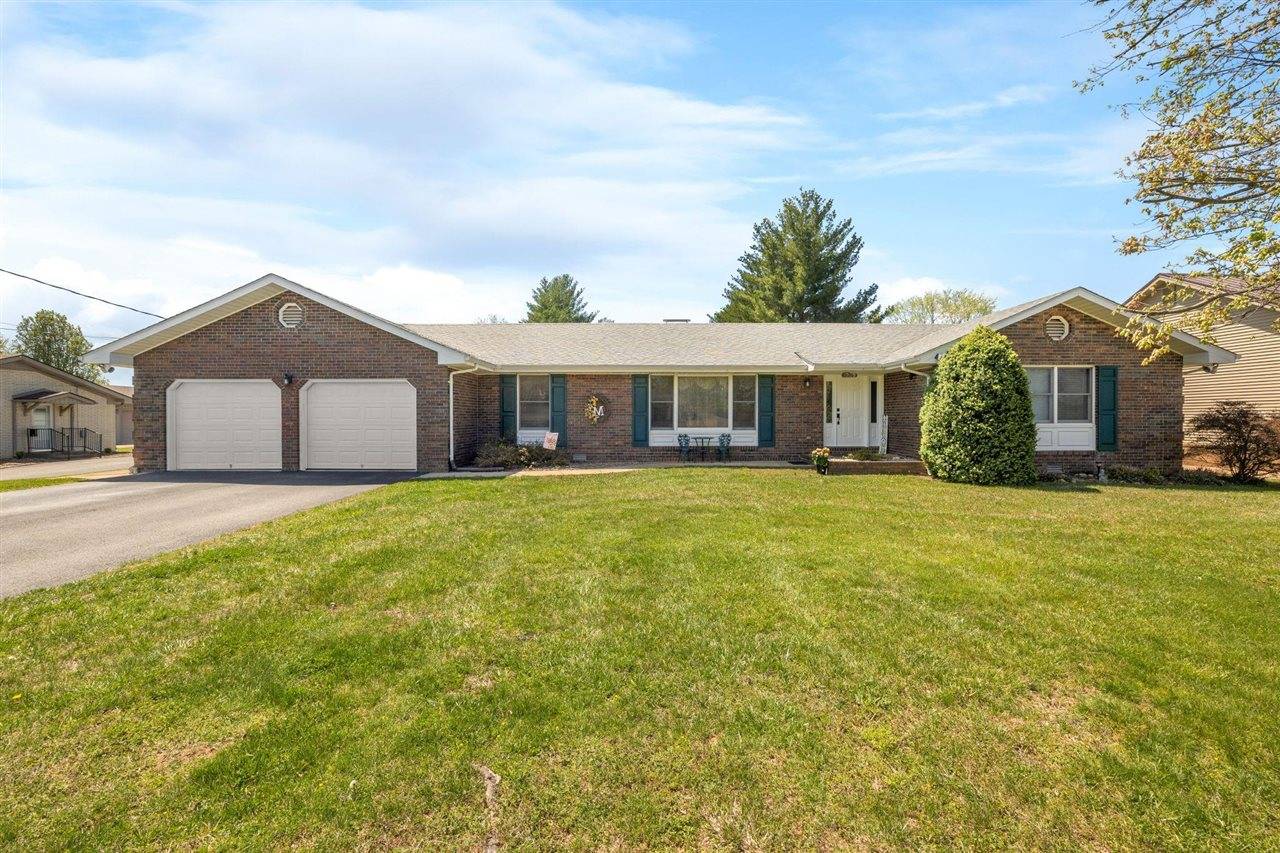 1006 Meadowlane Drive, Cave City, KY 42127