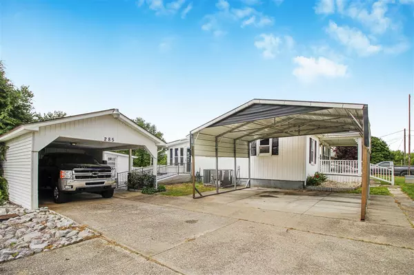 Horse Cave, KY 42749,285 Harper Road