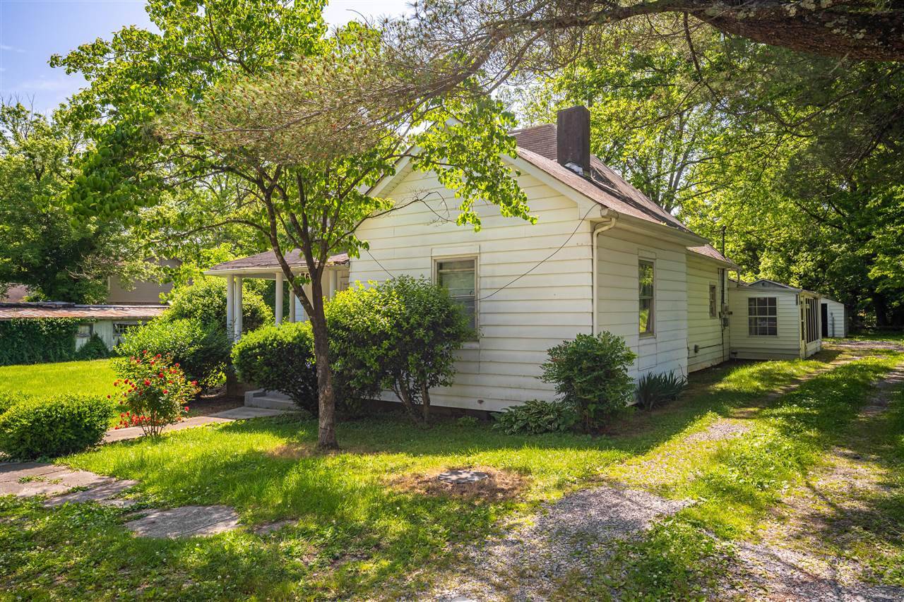 Guthrie, KY 42234,363 3rd Street