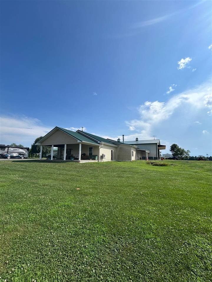 Clarkson, KY 42729,379 Clark School Road