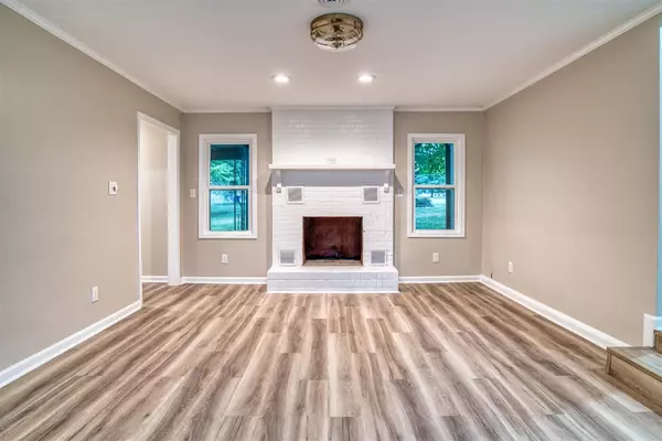 Russellville, KY 42276,1416 Nashville Street