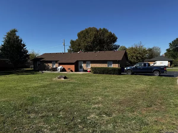 Bowling Green, KY 42104,2504 Edgehill Place