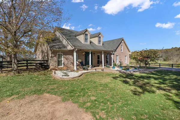 Woodburn, KY 42170,1777 Holland Brothers Road