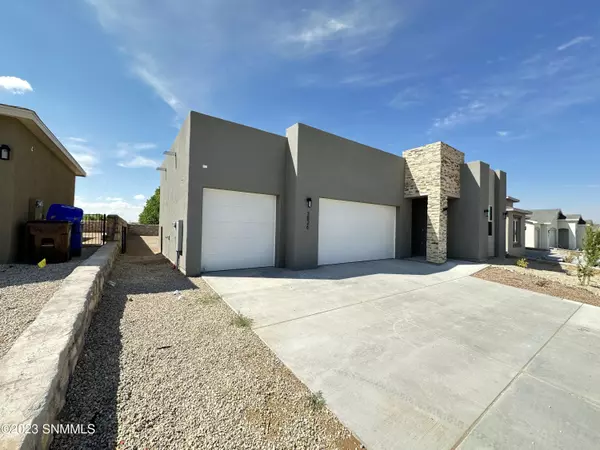 Las Cruces, NM 88001,3826 Silverado Loop