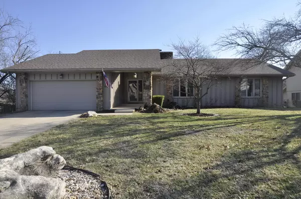 3558 East Blueridge Street, Springfield, MO 65809