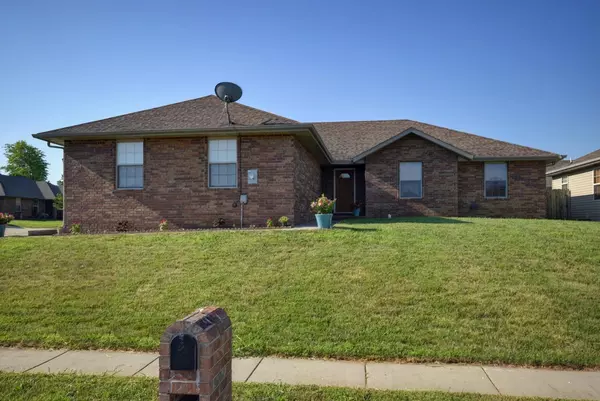 Springfield, MO 65802,4316 West White Pine Street