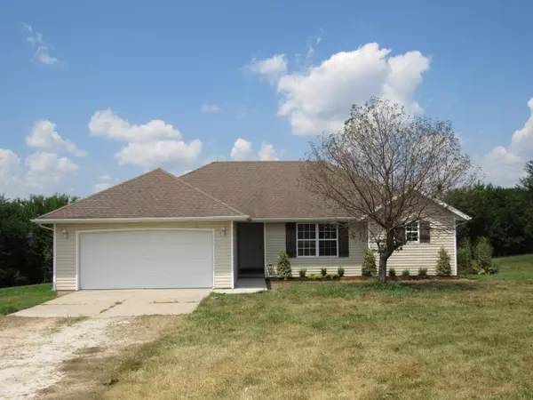 Billings, MO 65610,253 Coyote Ridge Drive