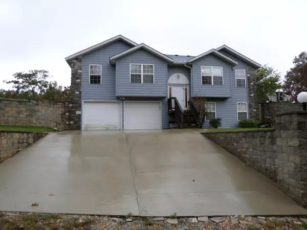 277 Middlegate Place, Reeds Spring, MO 65737