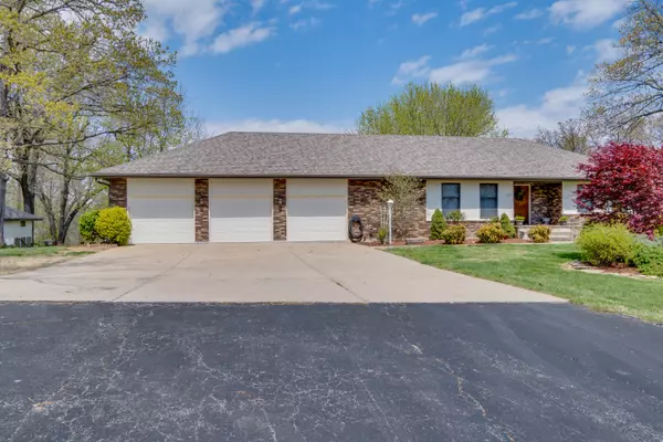 Ozark, MO 65721,1499 East Houghton Drive