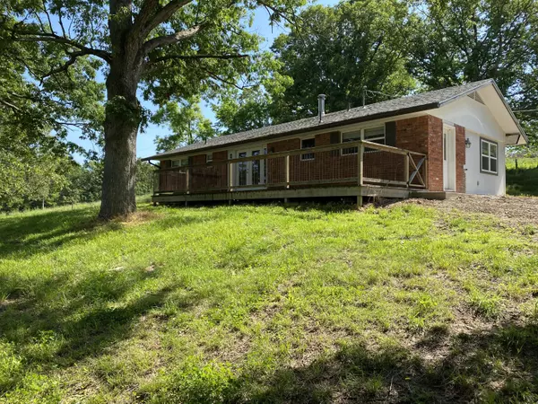 Anderson, MO 64831,1140 Mud Springs Road