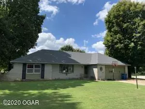 704 Jennison Place, Carthage, MO 64836