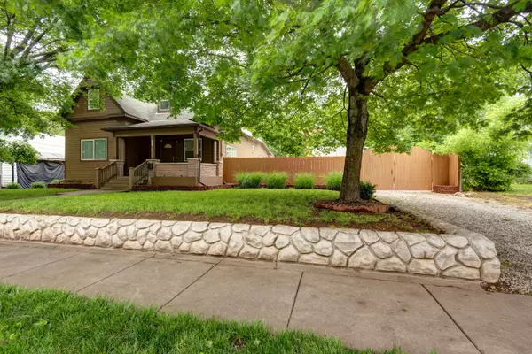 2020 North Howard Avenue, Springfield, MO 65803