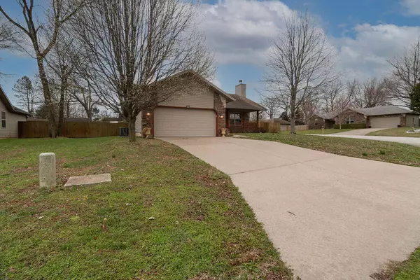 Highlandville, MO 65669,126 Bradley Court