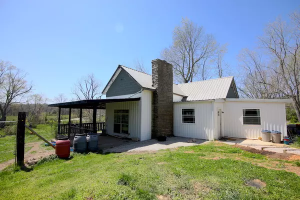 4643 Old Highway 60, Birch Tree, MO 65438