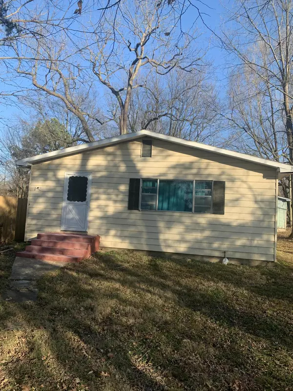 142 South 3rd Street, Verona, MO 65769