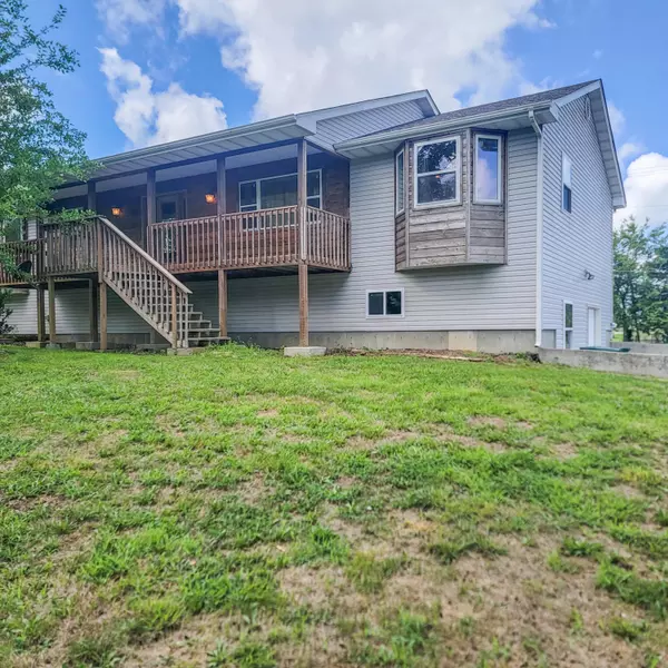 18252 Highway B, Wheatland, MO 65779