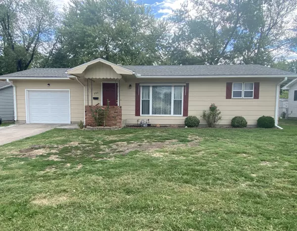 2915 Connecticut Avenue, Joplin, MO 64804