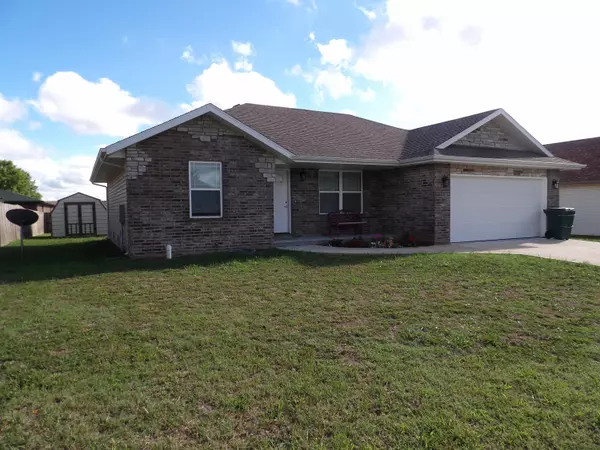 Monett, MO 65708,1107 Woodland Ridge Drive