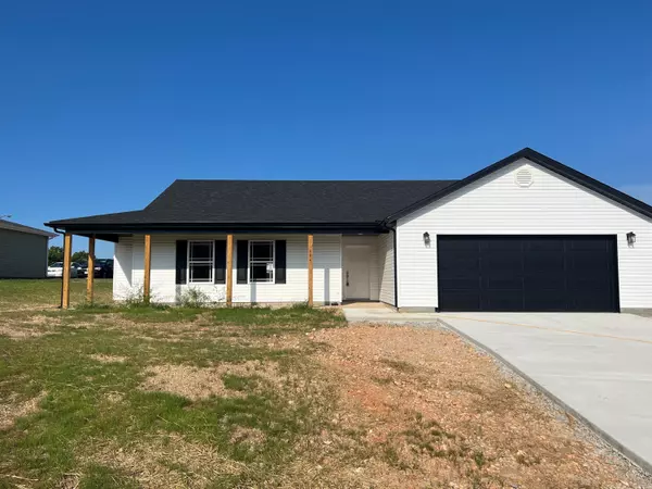 404 Echo Valley Circle, Reeds Spring, MO 65737