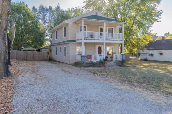 Ash Grove, MO 65604,302 North Calhoun Avenue