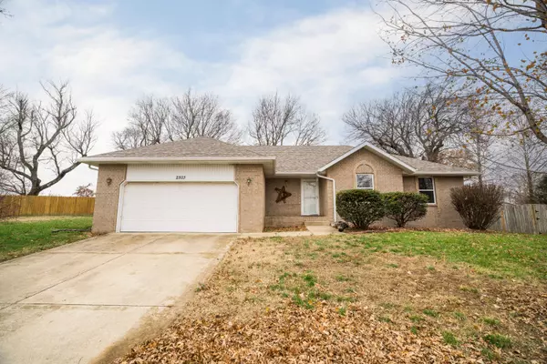 2503 North Clifton Avenue, Springfield, MO 65803