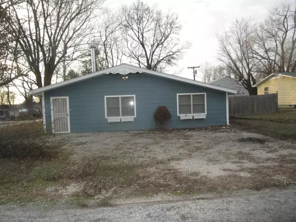 Cassville, MO 65625,19342 Farm Road 1120