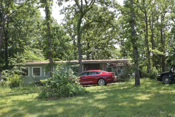 20946 Ole Shep Trail, Wheatland, MO 65779