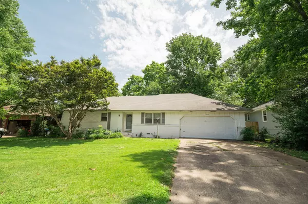 3622 South Ferguson Avenue, Springfield, MO 65807