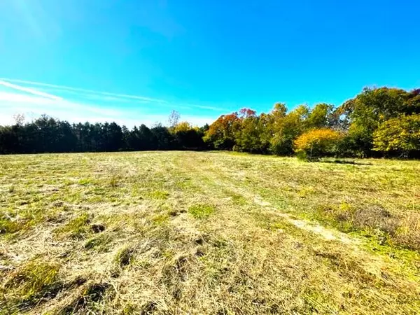 Seligman, MO 65745,000 Private Road 1083