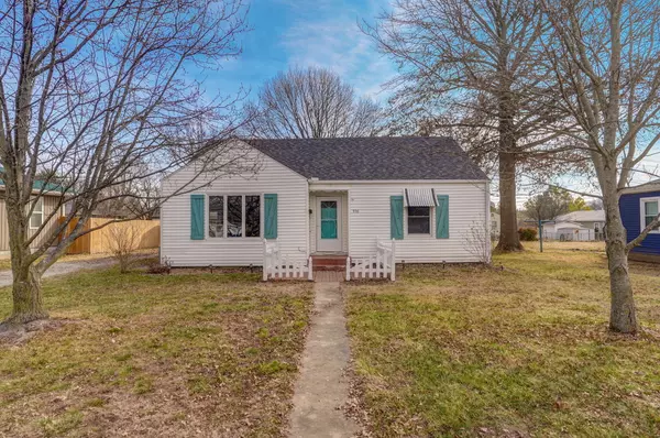 Mt Vernon, MO 65712,936 Sunshine Drive