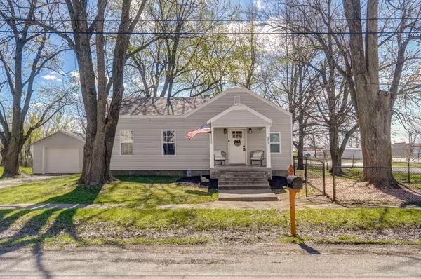 201 East 5th Street Street, Lockwood, MO 65682