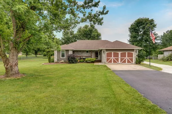 720 Lone Hickory Road, Ozark, MO 65721