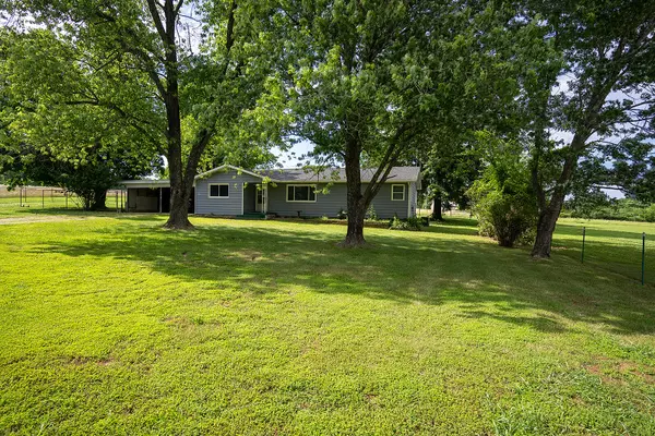 Willow Springs, MO 65793,951 County Road 5740