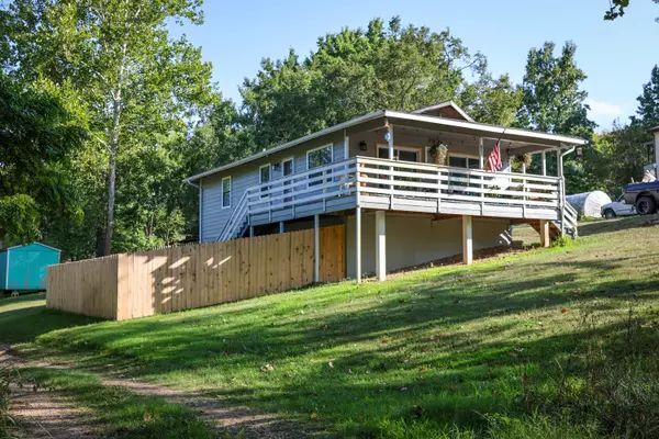 124 Stateline Drive, Holiday Island, AR 72631