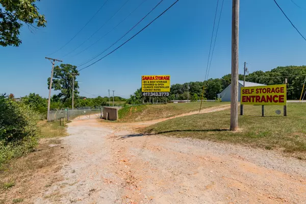 Reeds Spring, MO 65737,23371 Old Highway 160