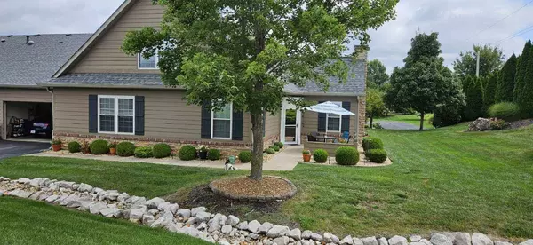 828 East Kings Mead Circle #4, Nixa, MO 65714