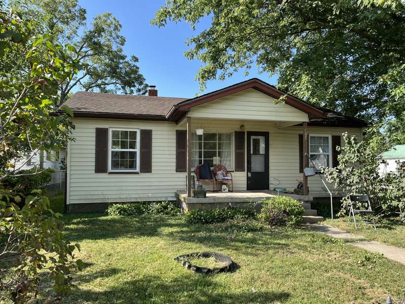 424 West Park Street, Seymour, MO 65746