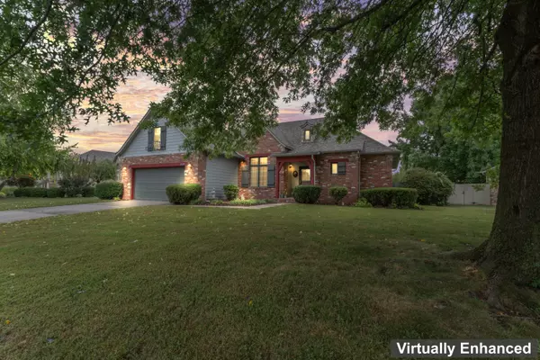 803 East Spring Drive, Ozark, MO 65721