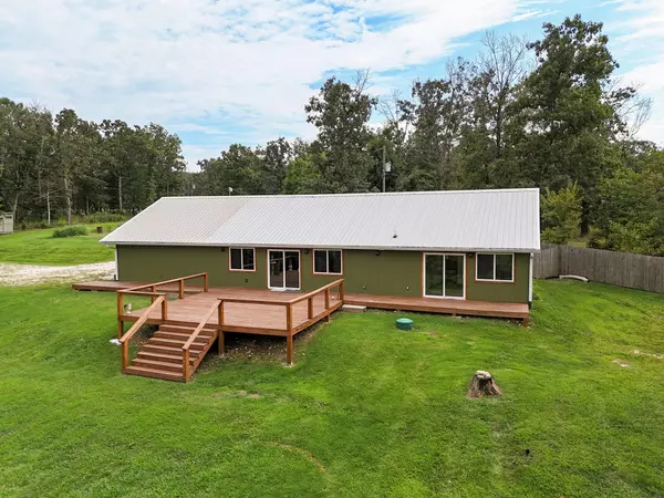 518 Clearwater Drive, Fordland, MO 65652