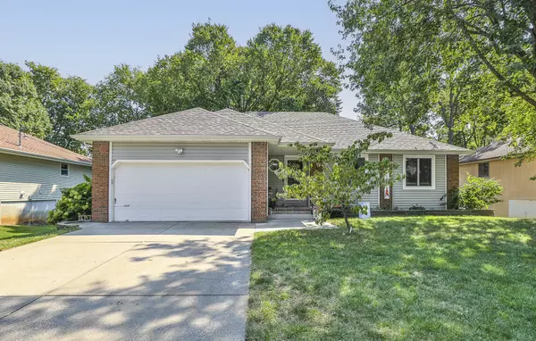 3532 South Meadowlark Avenue,  Springfield,  MO 65807