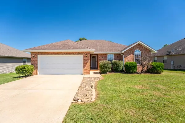 3912 North Grassland Drive, Ozark, MO 65721