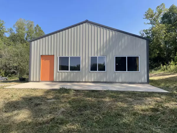 15134 County Road 301, Eminence, MO 65466