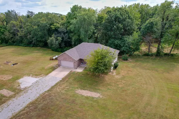 Billings, MO 65610,536 Zoller Road