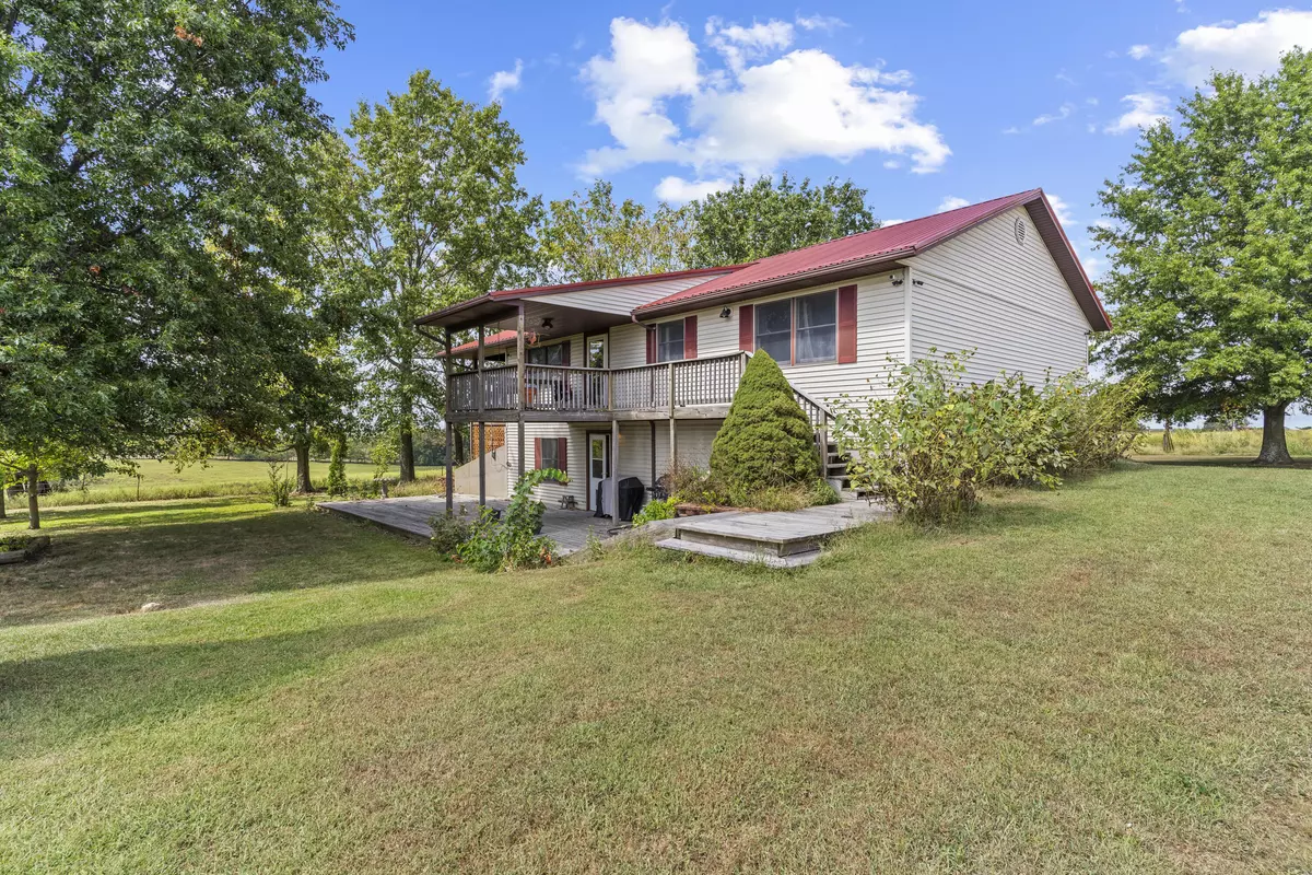 Walnut Grove, MO 65770,461 East 555th Road