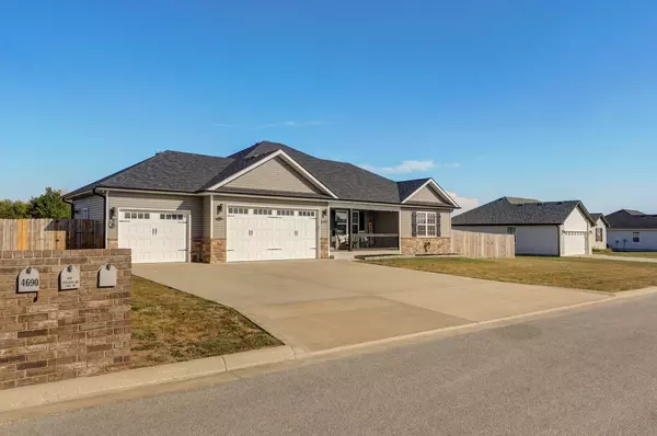 4690 South 125th Road, Bolivar, MO 65613