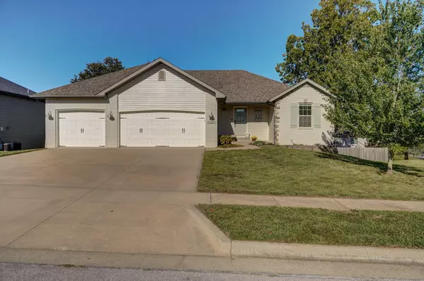 1195 South Jaylin Avenue, Springfield, MO 65802