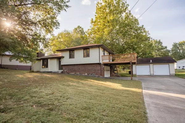 2132 East Valley Water Mill Road, Springfield, MO 65803