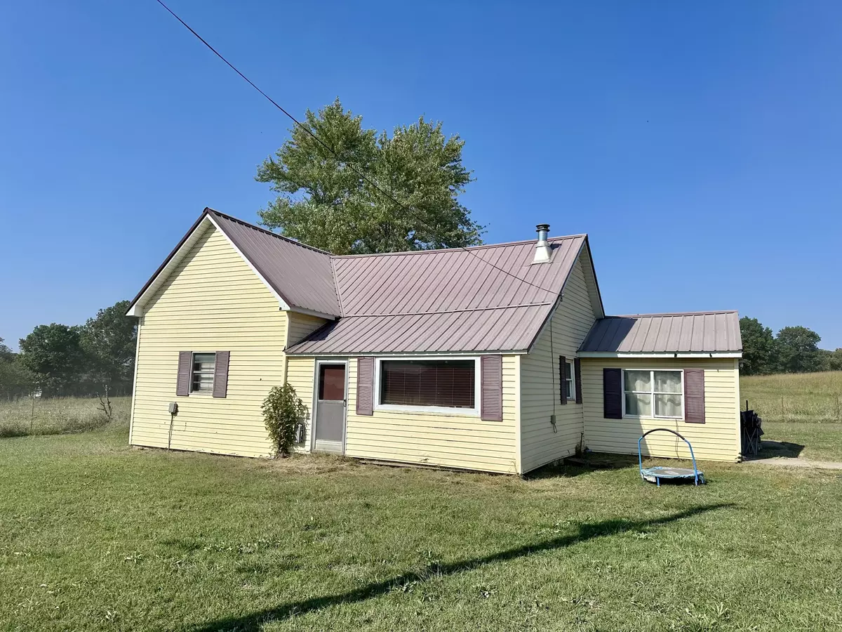 Stockton, MO 65785,11861 East 1350 Road