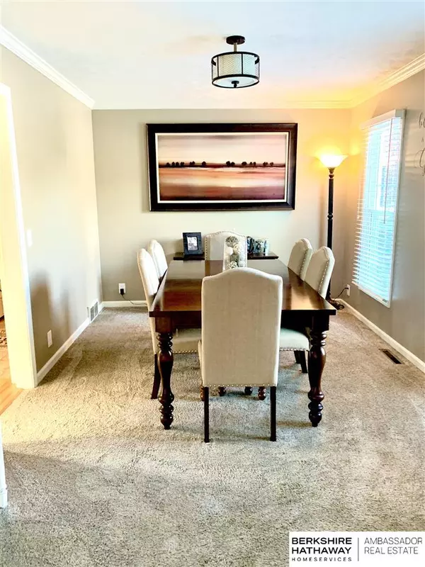 Omaha, NE 68164,4328 N 143 Street